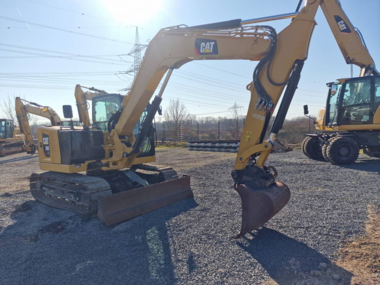 CAT 308-07CR - Lánctalpas kotró: 2 kép. CAT 308-07CR - Lánctalpas kotró: 2 kép.