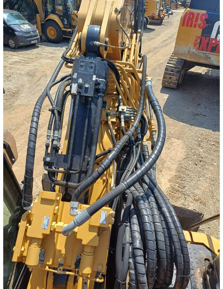 Lánctalpas kotró CAT 314ELCR: 11 kép.