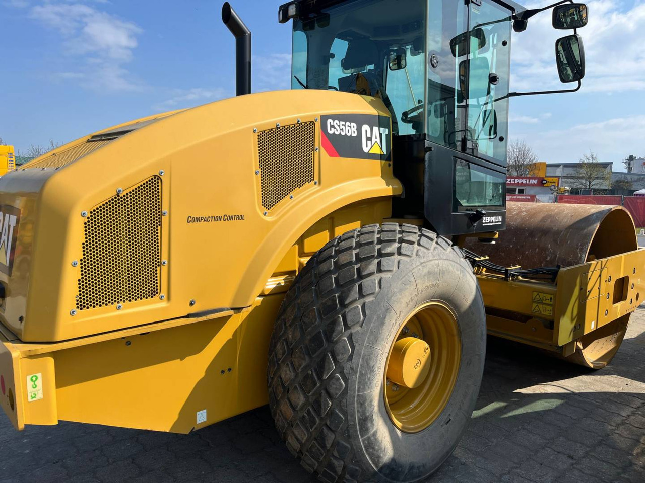 CAT CS56B - Talajtömörítő: 3 kép. CAT CS56B - Talajtömörítő: 3 kép.