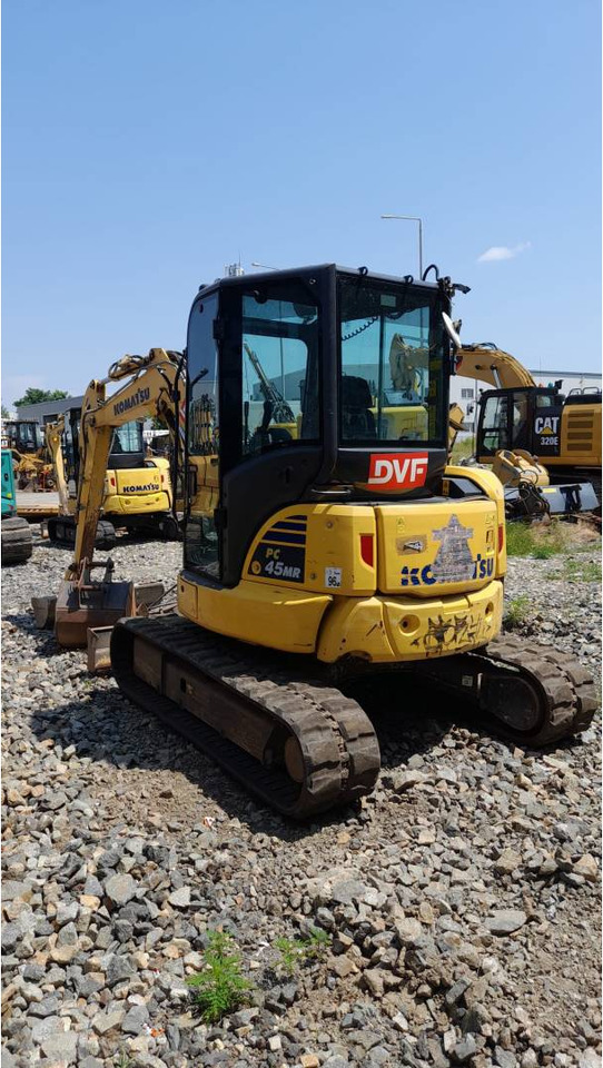 KOMATSU KOMATSU PC45MR - Minikotró: 4 kép. KOMATSU KOMATSU PC45MR - Minikotró: 4 kép.