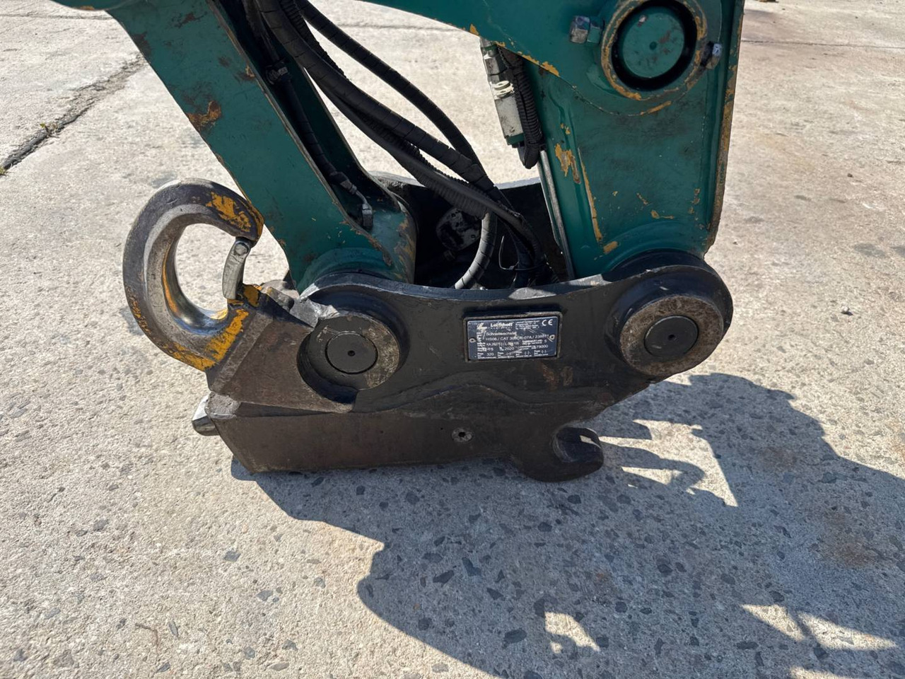 Lánctalpas kotró CAT 308CR: 10 kép. Lánctalpas kotró CAT 308CR: 10 kép.