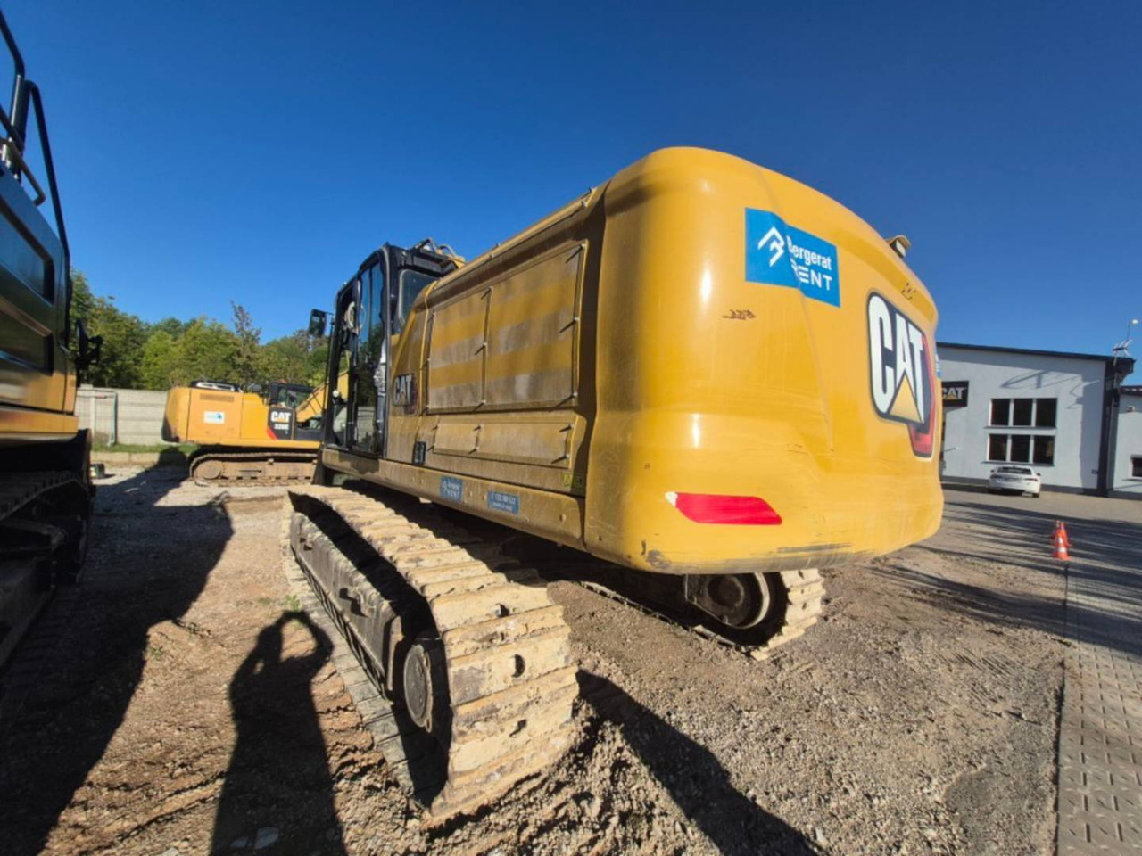 CAT 340 - Lánctalpas kotró: 4 kép. CAT 340 - Lánctalpas kotró: 4 kép.