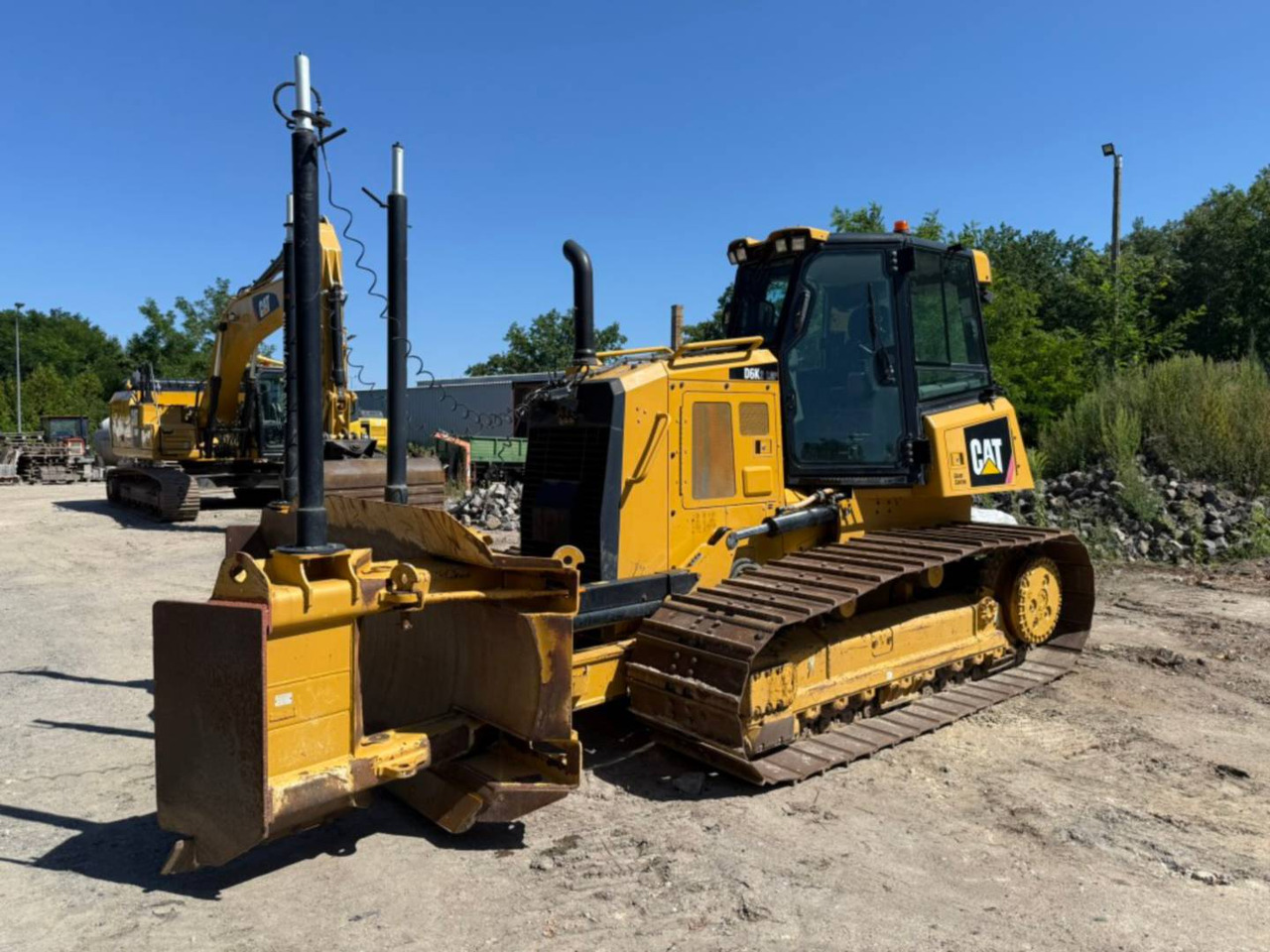 CAT D6K2LGP - Buldózer: 1 kép. CAT D6K2LGP - Buldózer: 1 kép.