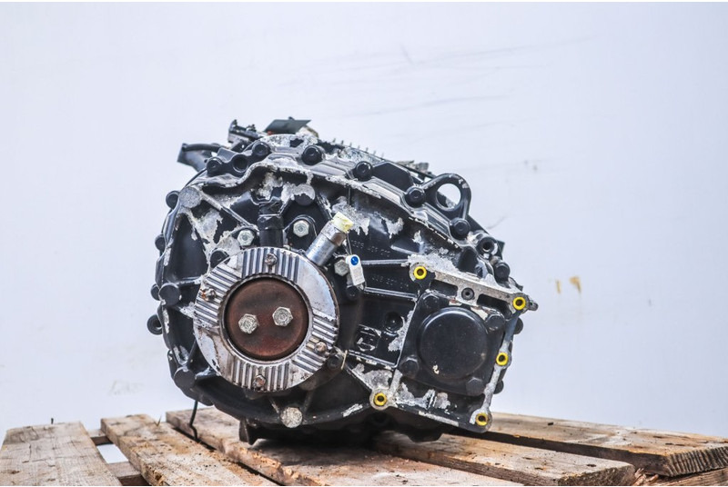 ZF 12AS1210OD TGM 81.32004-6194 - Alkatrész - Teherautó: 4 kép. ZF 12AS1210OD TGM 81.32004-6194 - Alkatrész - Teherautó: 4 kép.