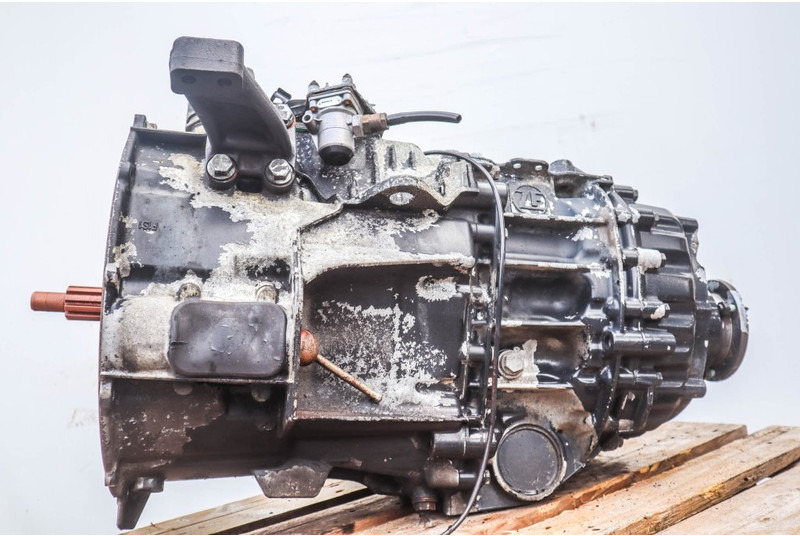ZF 12AS1210OD TGM - Alkatrész - Teherautó: 3 kép. ZF 12AS1210OD TGM - Alkatrész - Teherautó: 3 kép.