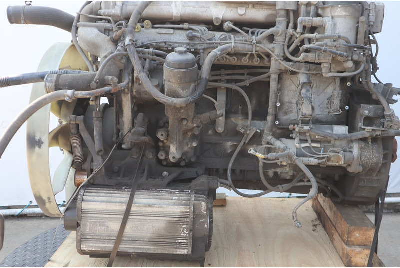 MAN D0836LFL60 EURO5 250PS - Motor - Teherautó: 1 kép. MAN D0836LFL60 EURO5 250PS - Motor - Teherautó: 1 kép.