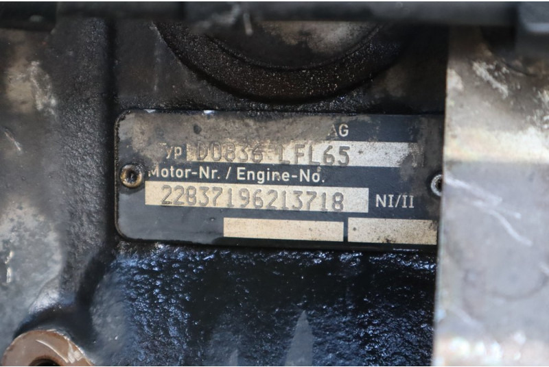 MAN D0836LFL65 EURO5 340PS - Motor - Teherautó: 5 kép. MAN D0836LFL65 EURO5 340PS - Motor - Teherautó: 5 kép.