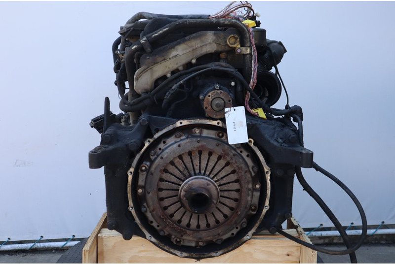 MAN D2066LF39 EURO4 320PS + NOK - Motor - Teherautó: 2 kép. MAN D2066LF39 EURO4 320PS + NOK - Motor - Teherautó: 2 kép.