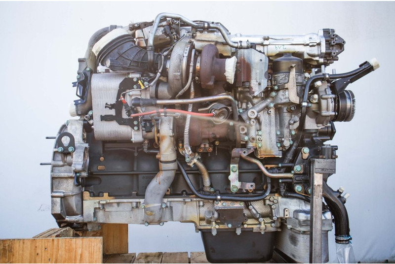 MAN D2676LF52 EURO6 460PS REBUILD - Motor - Teherautó: 3 kép. MAN D2676LF52 EURO6 460PS REBUILD - Motor - Teherautó: 3 kép.
