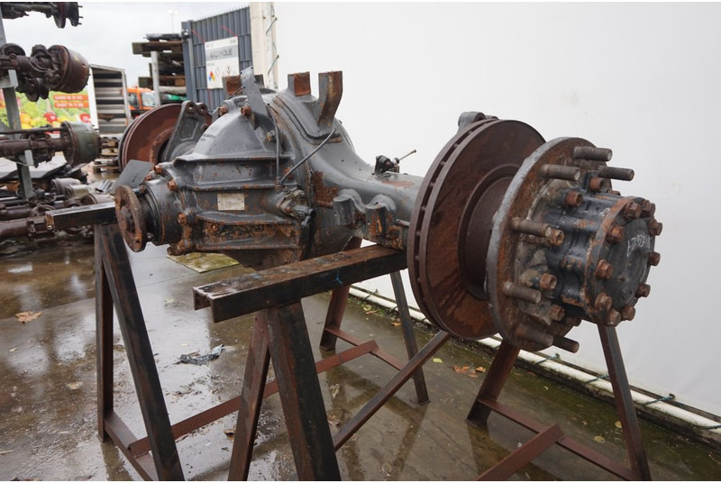MAN HY-1350-01 37/8 - Hátsó tengely - Teherautó: 2 kép. MAN HY-1350-01 37/8 - Hátsó tengely - Teherautó: 2 kép.