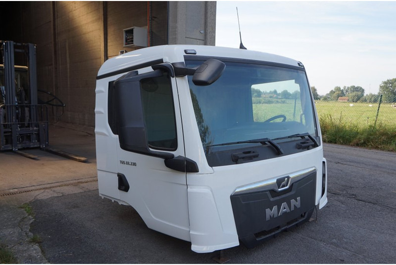 MAN TG3 NN NEW 81.60000-5120 - Fülke és belső tér - Teherautó: 2 kép. MAN TG3 NN NEW 81.60000-5120 - Fülke és belső tér - Teherautó: 2 kép.