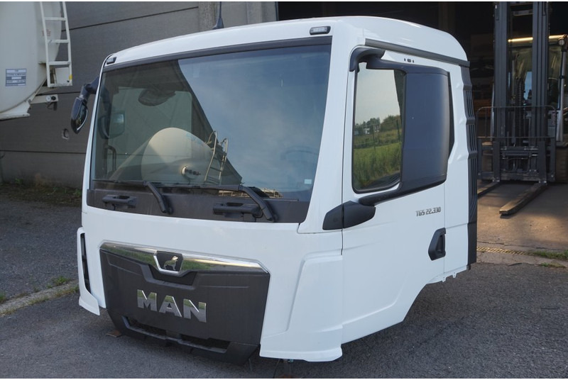 MAN TG3 NN NEW - Fülke és belső tér - Teherautó: 3 kép. MAN TG3 NN NEW - Fülke és belső tér - Teherautó: 3 kép.