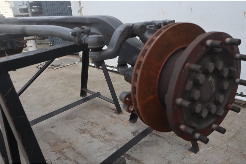 Mercedes-Benz F-8A/C22.5 739573F712392 - Első tengely - Teherautó: 3 kép. Mercedes-Benz F-8A/C22.5 739573F712392 - Első tengely - Teherautó: 3 kép.