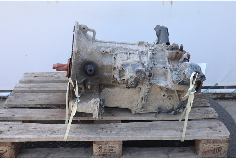 Mercedes-Benz G85-6/6.7-07.73 MPS 715060054355 - Sebességváltó - Teherautó: 1 kép. Mercedes-Benz G85-6/6.7-07.73 MPS 715060054355 - Sebességváltó - Teherautó: 1 kép.