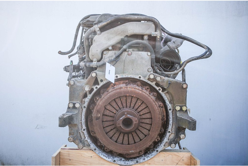 Mercedes-Benz OM501LA EURO4 320PS - Motor - Teherautó: 4 kép. Mercedes-Benz OM501LA EURO4 320PS - Motor - Teherautó: 4 kép.