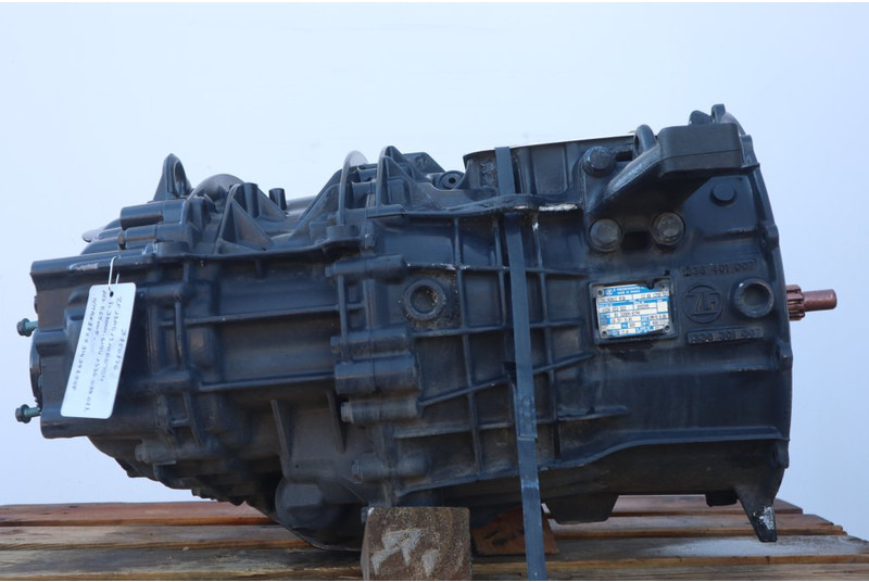 ZF 12AS1210OD TGM - Sebességváltó - Teherautó: 1 kép. ZF 12AS1210OD TGM - Sebességváltó - Teherautó: 1 kép.