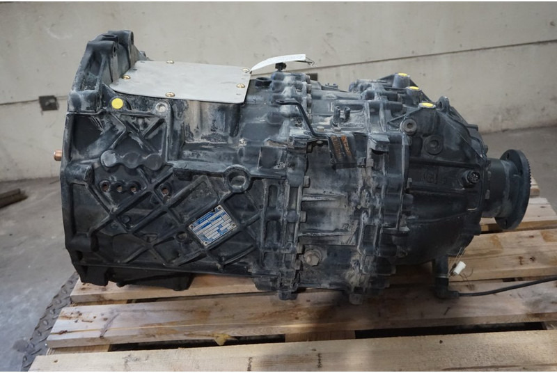 ZF 12AS2130DD TGS 81.32004-6257 - Sebességváltó - Teherautó: 1 kép. ZF 12AS2130DD TGS 81.32004-6257 - Sebességváltó - Teherautó: 1 kép.