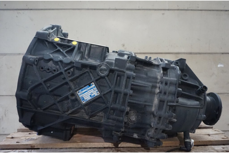 ZF 12AS2130DD TGS 81.32004-6257 - Sebességváltó - Teherautó: 1 kép. ZF 12AS2130DD TGS 81.32004-6257 - Sebességváltó - Teherautó: 1 kép.