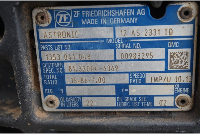 ZF 12AS2131DD+INT3 81.32004-6369 - Sebességváltó - Teherautó: 5 kép. ZF 12AS2131DD+INT3 81.32004-6369 - Sebességváltó - Teherautó: 5 kép.