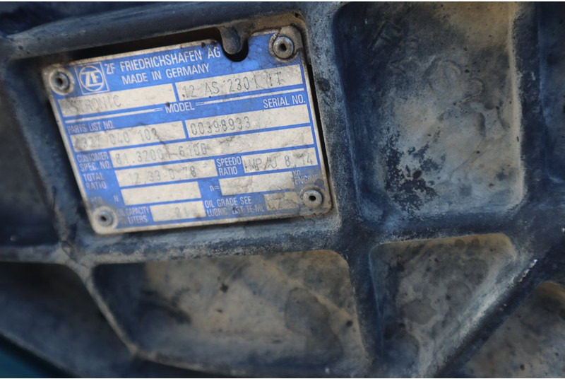 ZF 12AS2301OD+INT 81.32004-6106 - Sebességváltó - Teherautó: 5 kép. ZF 12AS2301OD+INT 81.32004-6106 - Sebességváltó - Teherautó: 5 kép.