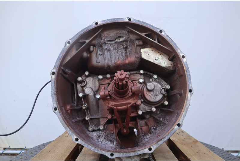 ZF 12AS2330DD 81.32004-6260 - Sebességváltó - Teherautó: 2 kép. ZF 12AS2330DD 81.32004-6260 - Sebességváltó - Teherautó: 2 kép.