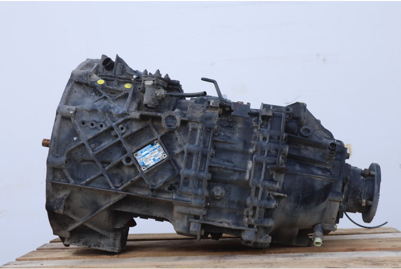 ZF 12AS2330DD 81.32004-6260 - Sebességváltó - Teherautó: 3 kép. ZF 12AS2330DD 81.32004-6260 - Sebességváltó - Teherautó: 3 kép.
