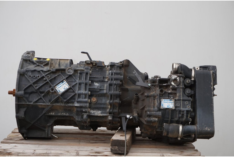 ZF 12AS2331DD+INT3 81.32004-6089 - Sebességváltó - Teherautó: 1 kép. ZF 12AS2331DD+INT3 81.32004-6089 - Sebességváltó - Teherautó: 1 kép.