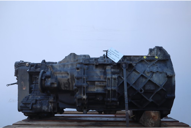 ZF 12AS2331DD+INT3 - Sebességváltó - Teherautó: 3 kép. ZF 12AS2331DD+INT3 - Sebességváltó - Teherautó: 3 kép.