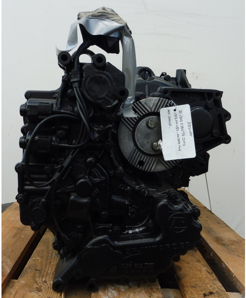 ZF 12AS2331TD INT3 - Sebességváltó - Teherautó: 4 kép. ZF 12AS2331TD INT3 - Sebességváltó - Teherautó: 4 kép.