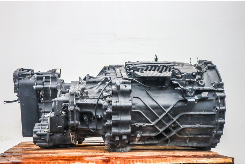 ZF 12TX2621DD+INT3 81.32004-6497 - Sebességváltó - Teherautó: 1 kép. ZF 12TX2621DD+INT3 81.32004-6497 - Sebességváltó - Teherautó: 1 kép.