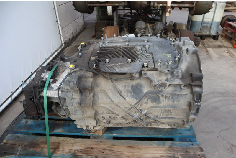 ZF 12TX2826TO - Sebességváltó - Teherautó: 3 kép. ZF 12TX2826TO - Sebességváltó - Teherautó: 3 kép.