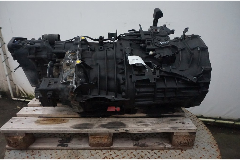 ZF 16S2331TD+IT3 81.32004-6425 - Sebességváltó - Teherautó: 3 kép. ZF 16S2331TD+IT3 81.32004-6425 - Sebességváltó - Teherautó: 3 kép.