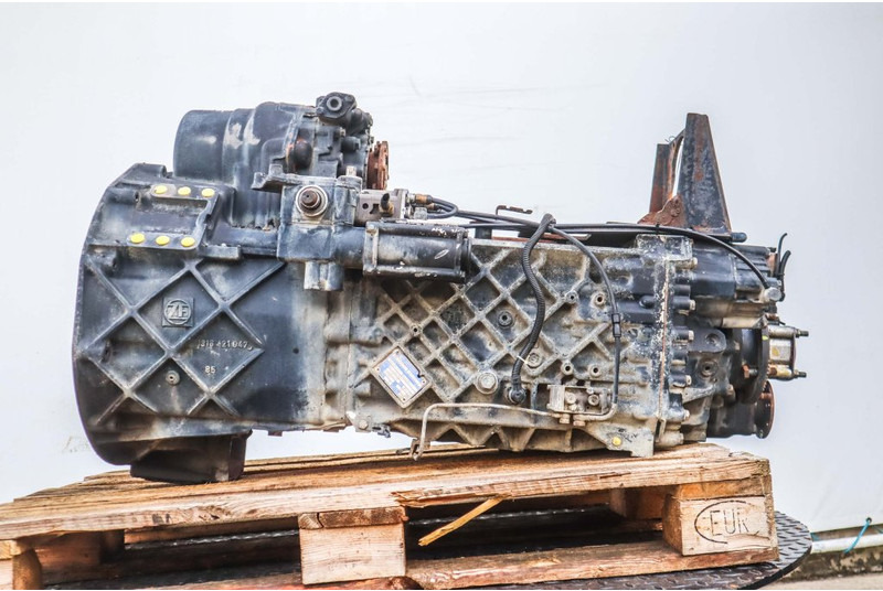 ZF 16S25220OD+NMV221 81.32004-6031 - Sebességváltó - Teherautó: 4 kép. ZF 16S25220OD+NMV221 81.32004-6031 - Sebességváltó - Teherautó: 4 kép.