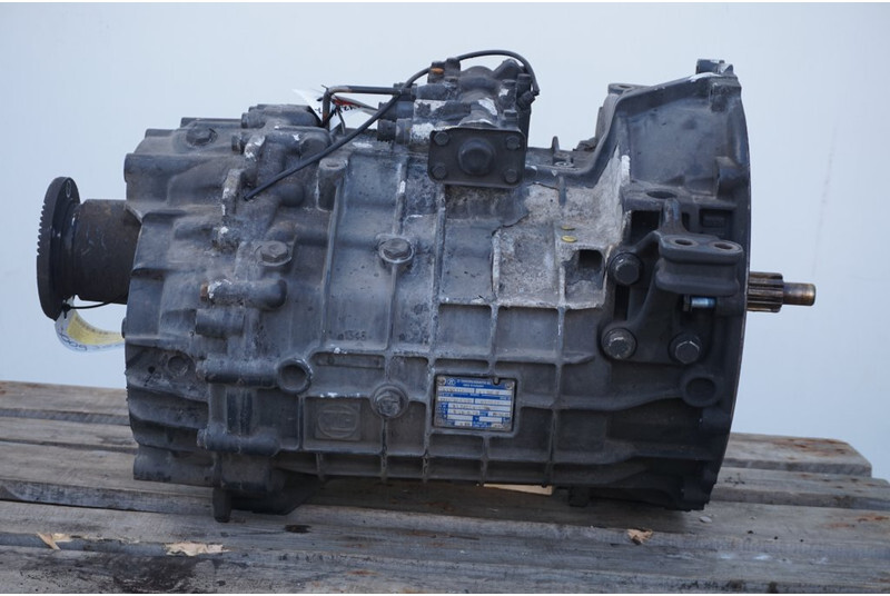 ZF 6S800OD TGL 81.32004-6180 - Sebességváltó - Teherautó: 3 kép. ZF 6S800OD TGL 81.32004-6180 - Sebességváltó - Teherautó: 3 kép.