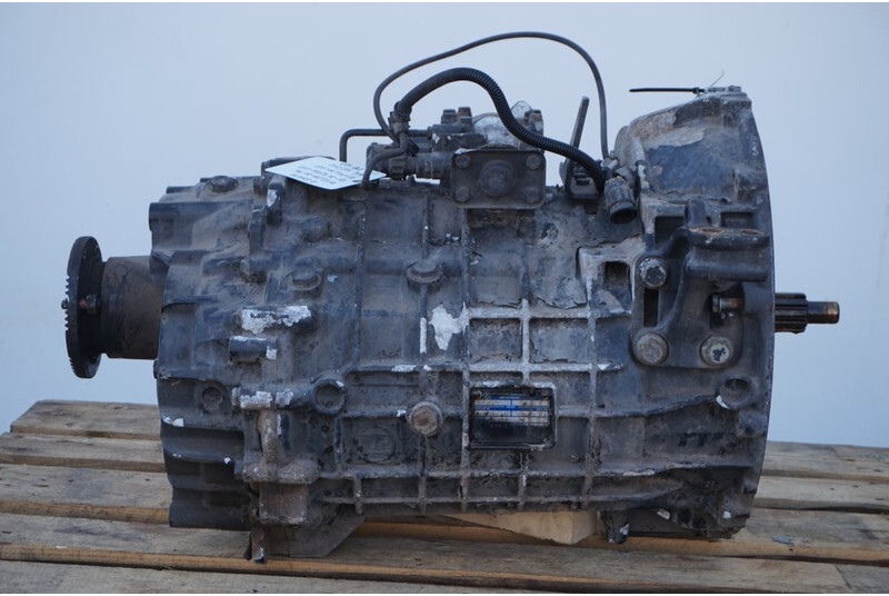 ZF 6S800OD TGL - 81.32004-6180 - Sebességváltó - Teherautó: 3 kép. ZF 6S800OD TGL - 81.32004-6180 - Sebességváltó - Teherautó: 3 kép.