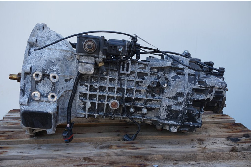 ZF 9S1310OD TGM - Sebességváltó - Teherautó: 1 kép. ZF 9S1310OD TGM - Sebességváltó - Teherautó: 1 kép.