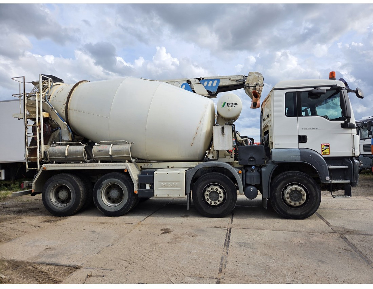 TGS 35.400 8X4 Concrete Mixer Stetter Euro 6 Steelsuspension - Betonmixer: 4 kép. TGS 35.400 8X4 Concrete Mixer Stetter Euro 6 Steelsuspension - Betonmixer: 4 kép.