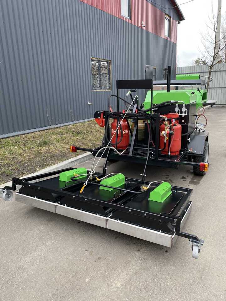 TICAB New Pothole Patching Machine, Asphalt Infrared Patching, Manufacturer, MIRA-3 - Aszfaltozó gép: 4 kép. TICAB New Pothole Patching Machine, Asphalt Infrared Patching, Manufacturer, MIRA-3 - Aszfaltozó gép: 4 kép.