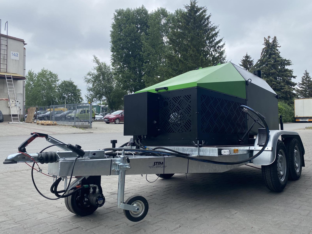 TICAB SelfPropelled Bitumen Emulsion Sprayer,1000L,Manufacturer - Bitumenszóró: 3 kép. TICAB SelfPropelled Bitumen Emulsion Sprayer,1000L,Manufacturer - Bitumenszóró: 3 kép.