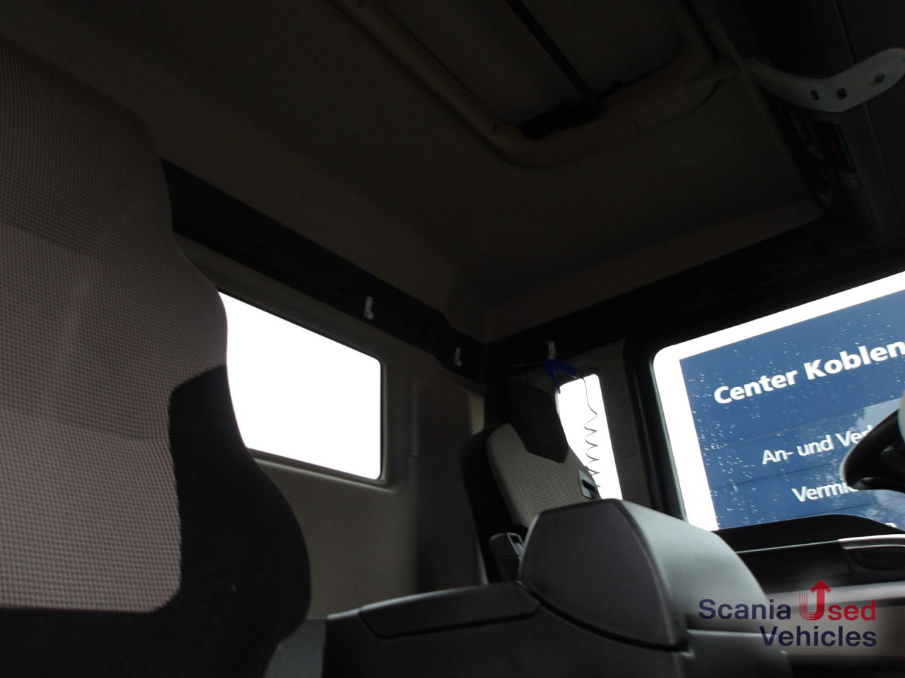 MAN TGS 26.460 - 6x2-4 - MEILLER RS 21.70 - - Horgos rakodó teherautó: 3 kép. MAN TGS 26.460 - 6x2-4 - MEILLER RS 21.70 - - Horgos rakodó teherautó: 3 kép.