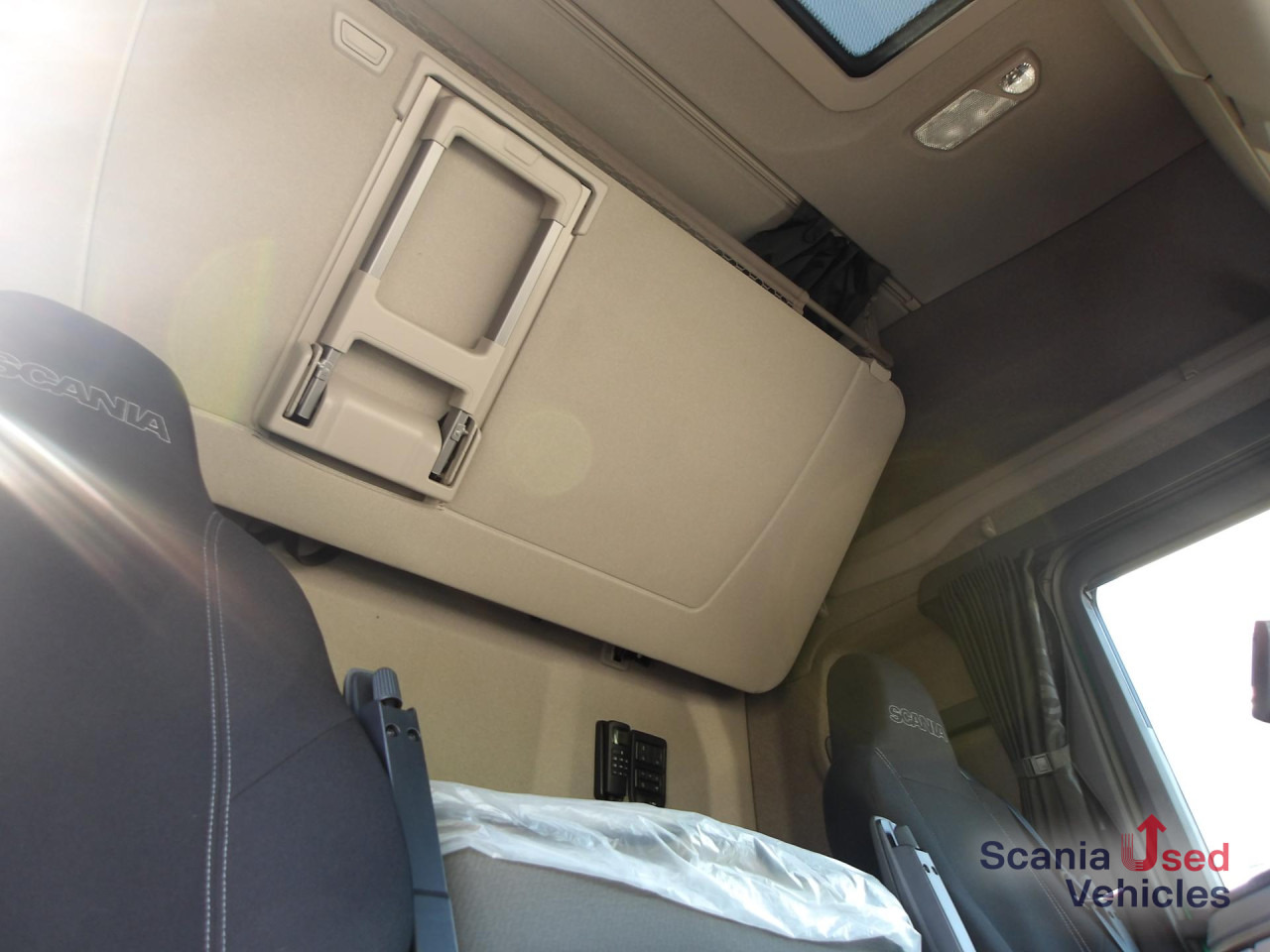 SCANIA S 500 NB - FULL AIR - 1.500 Ltr. TANK - HIGHLINE - Nyergesvontató: 2 kép. SCANIA S 500 NB - FULL AIR - 1.500 Ltr. TANK - HIGHLINE - Nyergesvontató: 2 kép.
