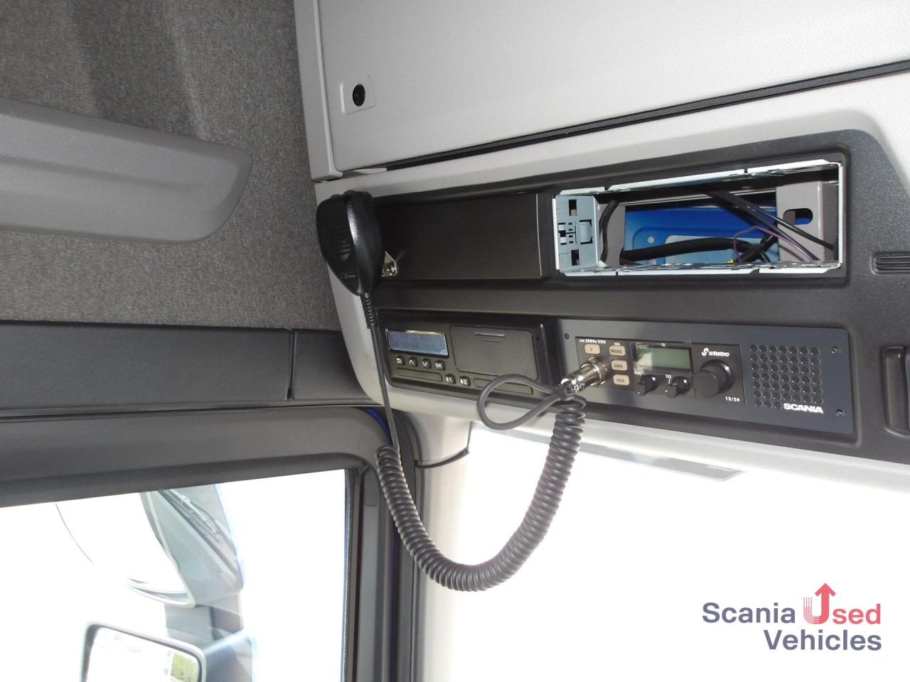 SCANIA S 500 NB - FULL AIR - HIGHLINE - 2x TANKs - - Nyergesvontató: 3 kép. SCANIA S 500 NB - FULL AIR - HIGHLINE - 2x TANKs - - Nyergesvontató: 3 kép.