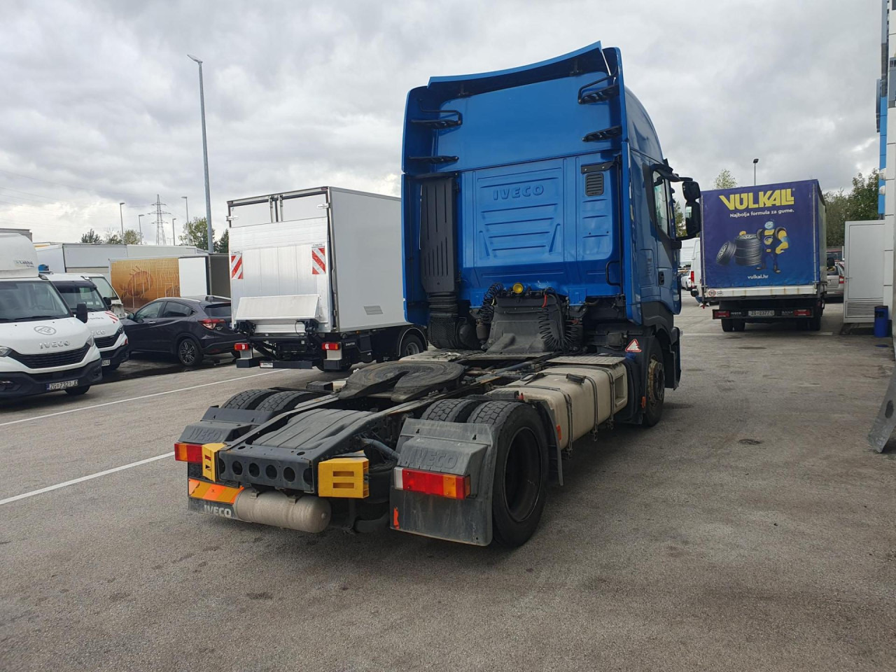 IVECO Stralis AS440S48T/FP LT - Nyergesvontató: 4 kép. IVECO Stralis AS440S48T/FP LT - Nyergesvontató: 4 kép.