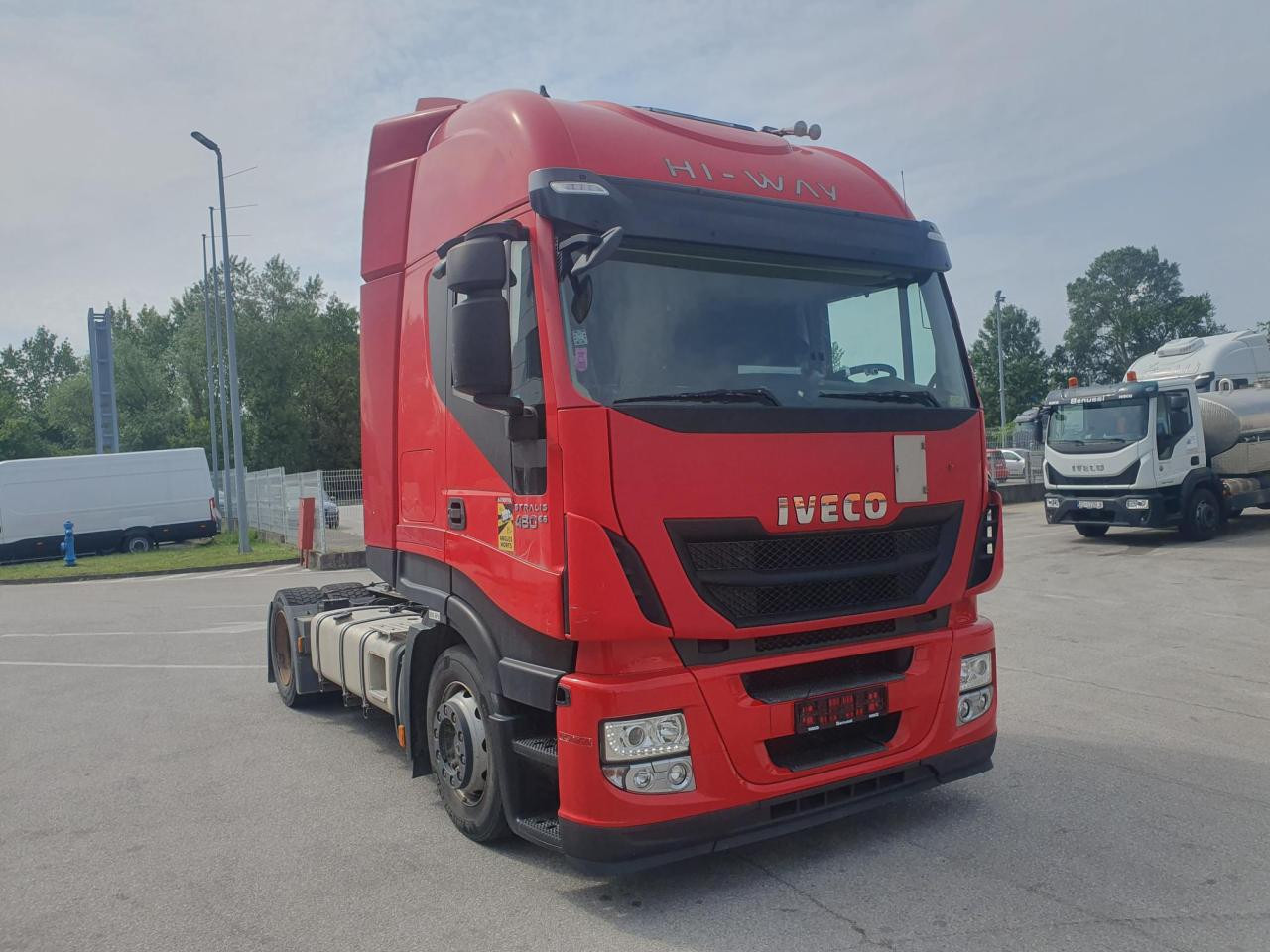 IVECO Stralis AS440S48T/FP-LT - Nyergesvontató: 2 kép. IVECO Stralis AS440S48T/FP-LT - Nyergesvontató: 2 kép.
