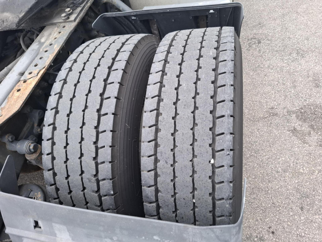 Nyergesvontató IVECO Stralis AS440S51T/P: 6 kép.