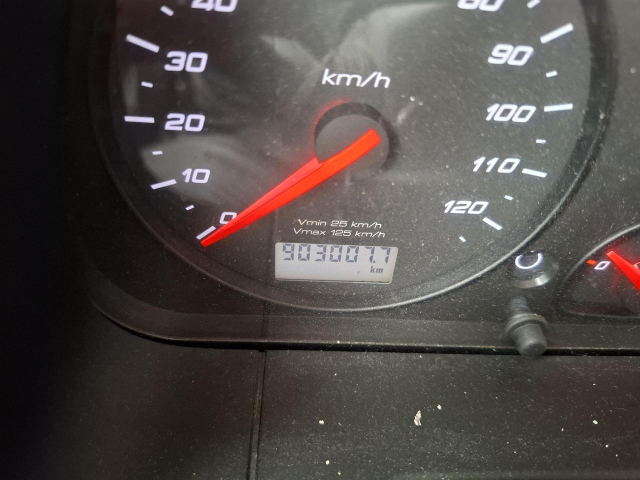 Nyergesvontató IVECO Stralis AS440S51T/P: 9 kép.