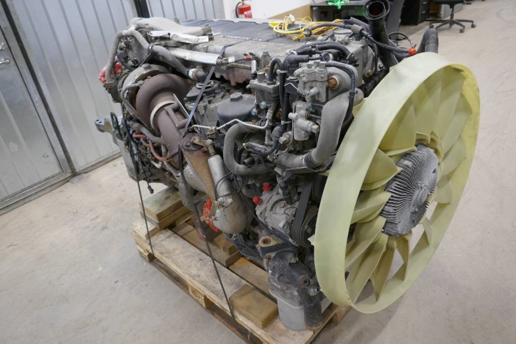 Motor D2676LF45 MAN TGX - Motor - Teherautó: 2 kép. Motor D2676LF45 MAN TGX - Motor - Teherautó: 2 kép.