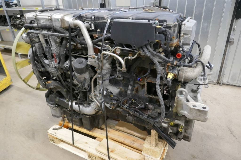 Motor D3876LF02 MAN TGX - Motor - Teherautó: 1 kép. Motor D3876LF02 MAN TGX - Motor - Teherautó: 1 kép.