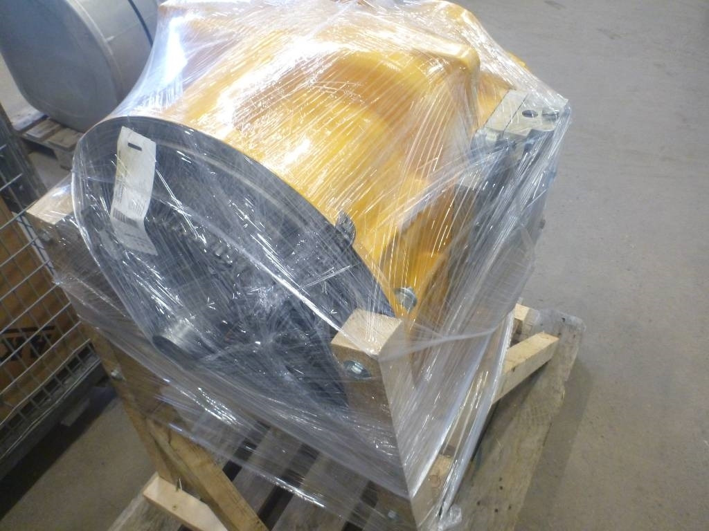 Volvo L70 Växellåda Renoverad, voe22718 - Sebességváltó - Építőipari gépek: 3 kép. Volvo L70 Växellåda Renoverad, voe22718 - Sebességváltó - Építőipari gépek: 3 kép.