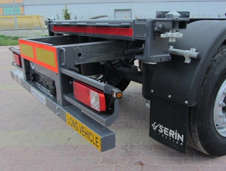 SERIN Telescopik Container Carrier Semi Trailer 1x20'/2x20'/1x30'/1x40'/1x45' - Félpótkocsi cserefelépítményes: 5 kép. SERIN Telescopik Container Carrier Semi Trailer 1x20'/2x20'/1x30'/1x40'/1x45' - Félpótkocsi cserefelépítményes: 5 kép.